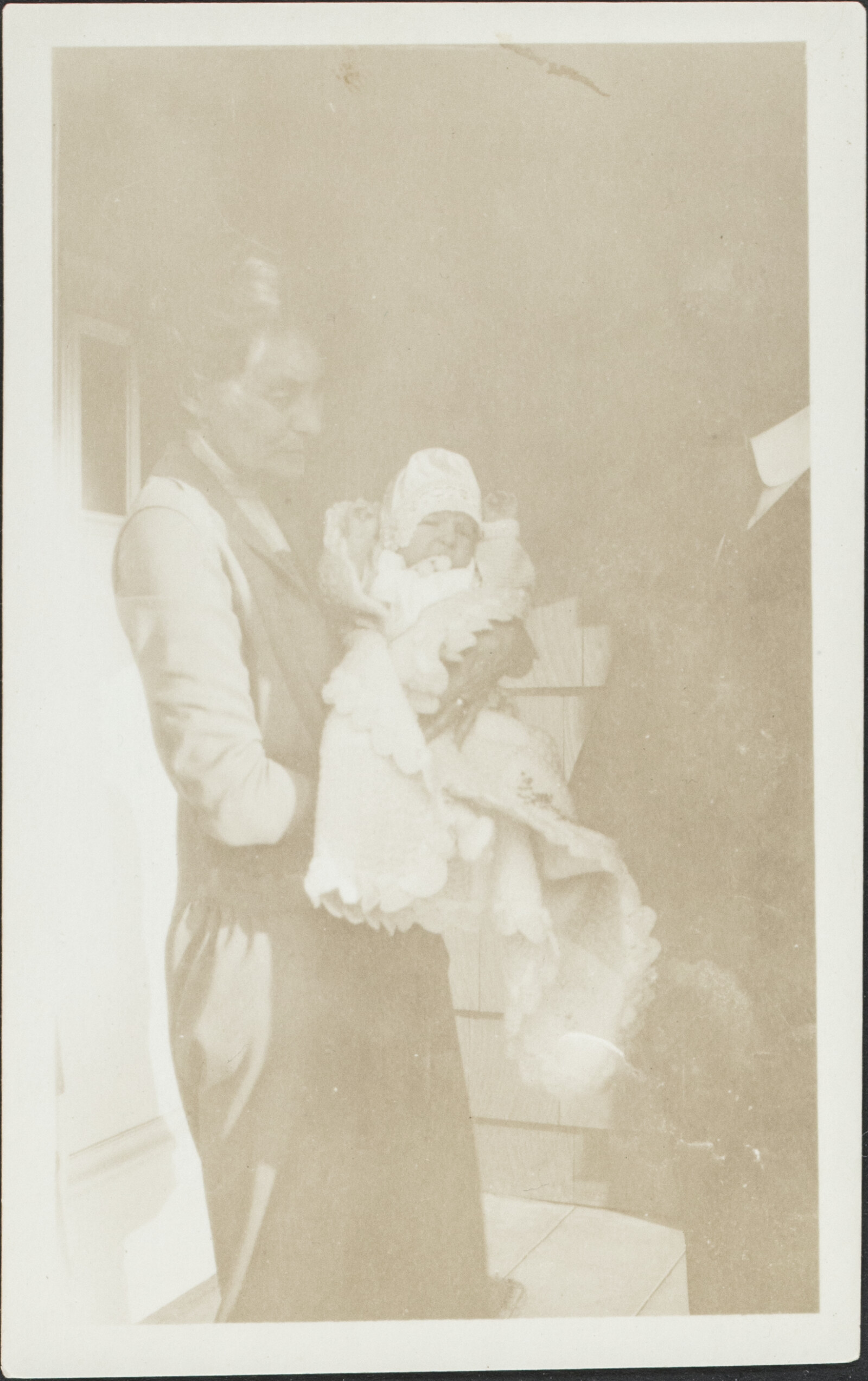 Young Richard Diebenkorn with Family