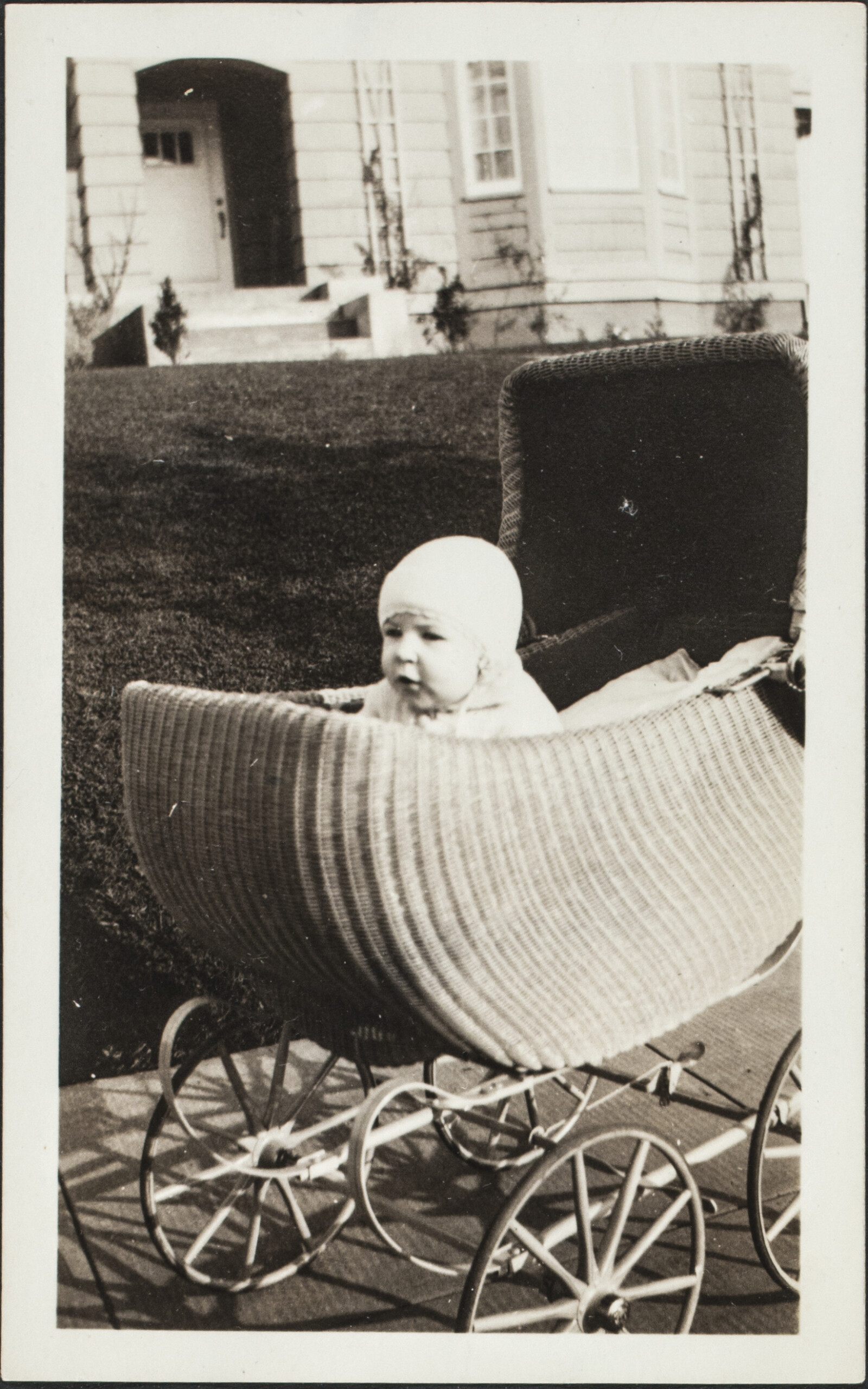 Young Richard Diebenkorn with Family