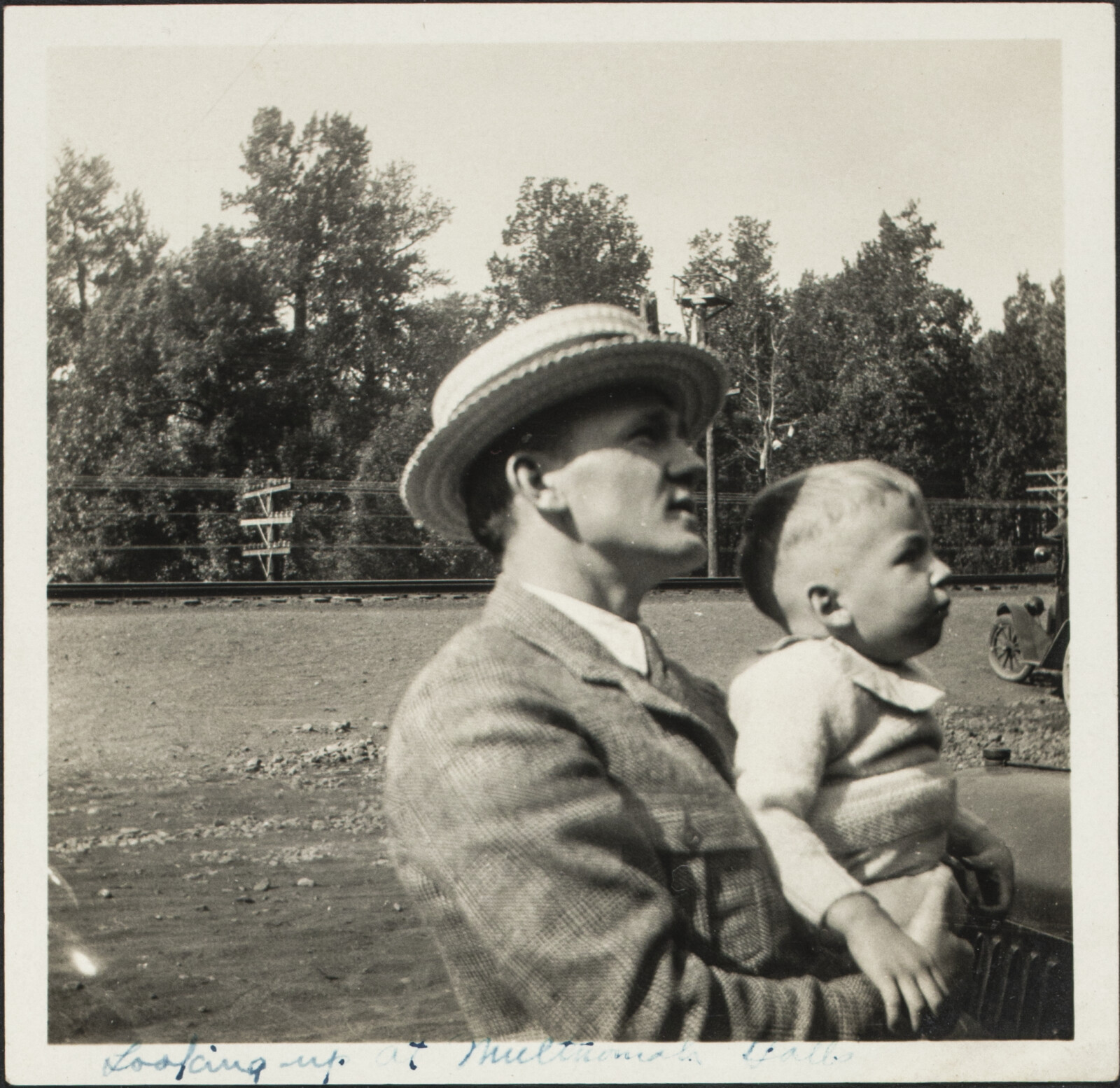 Young Richard Diebenkorn with Family