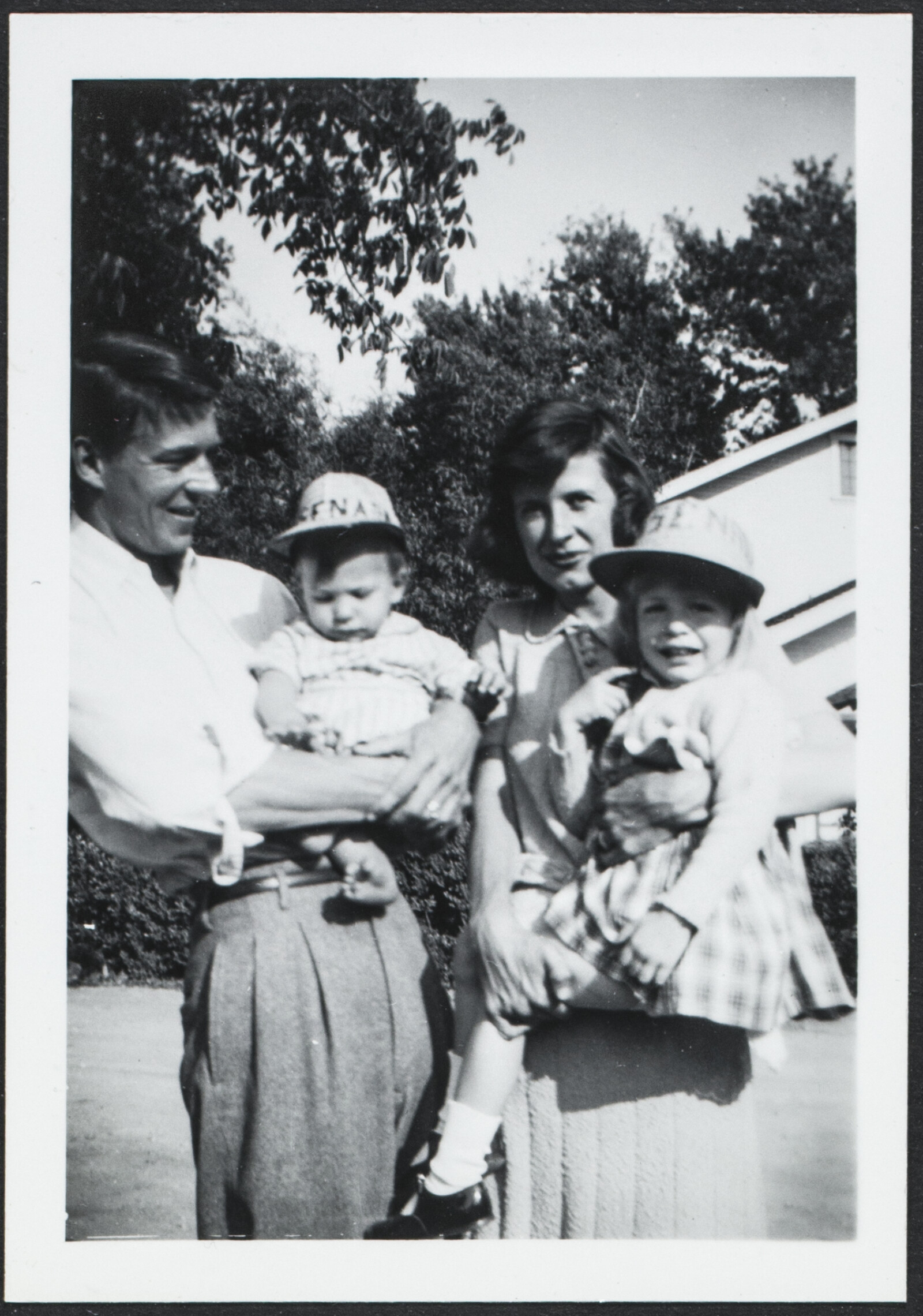 Richard and Phyllis Diebenkorn Family Photographs