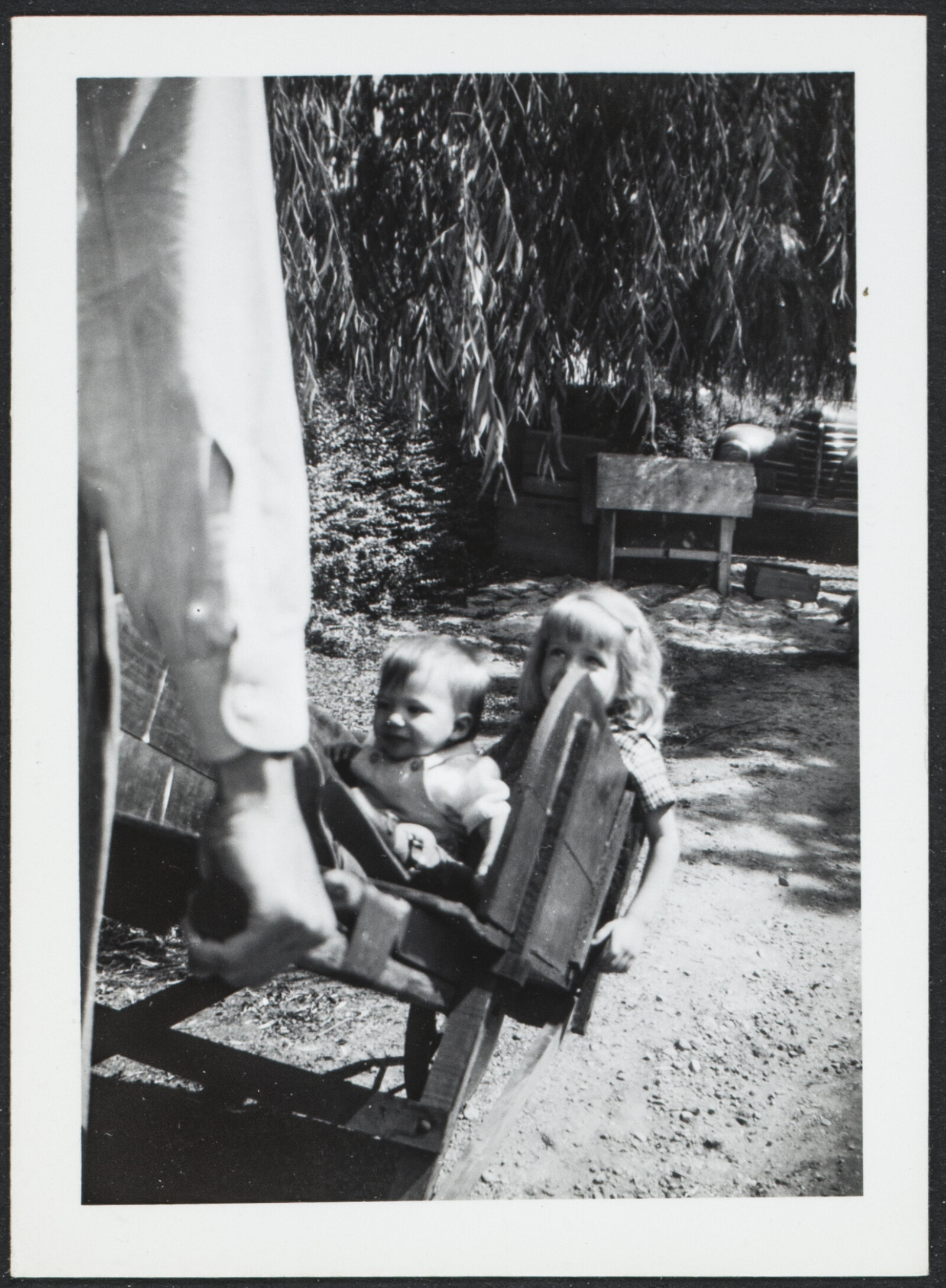 Richard and Phyllis Diebenkorn Family Photographs