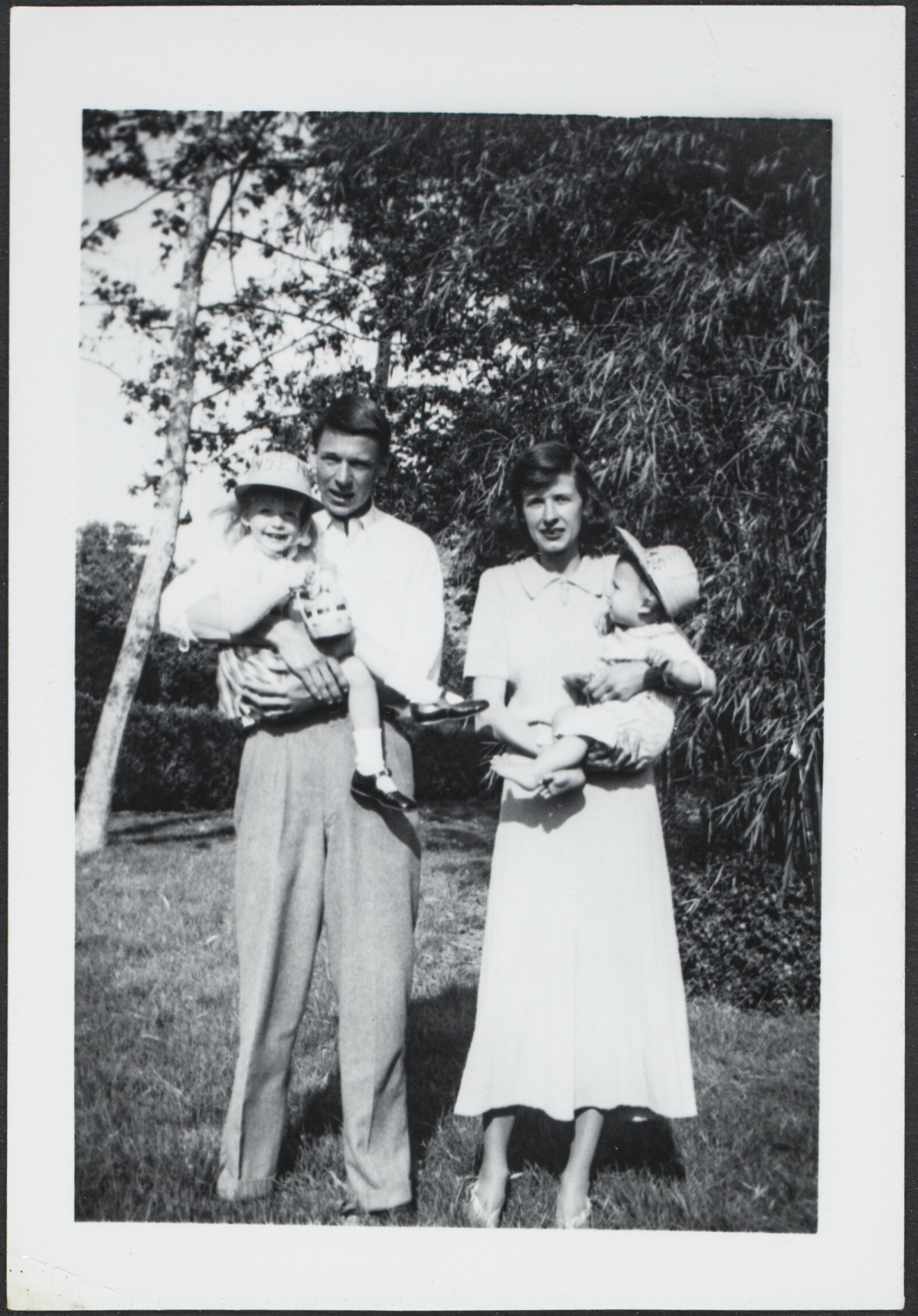 Richard and Phyllis Diebenkorn Family Photographs