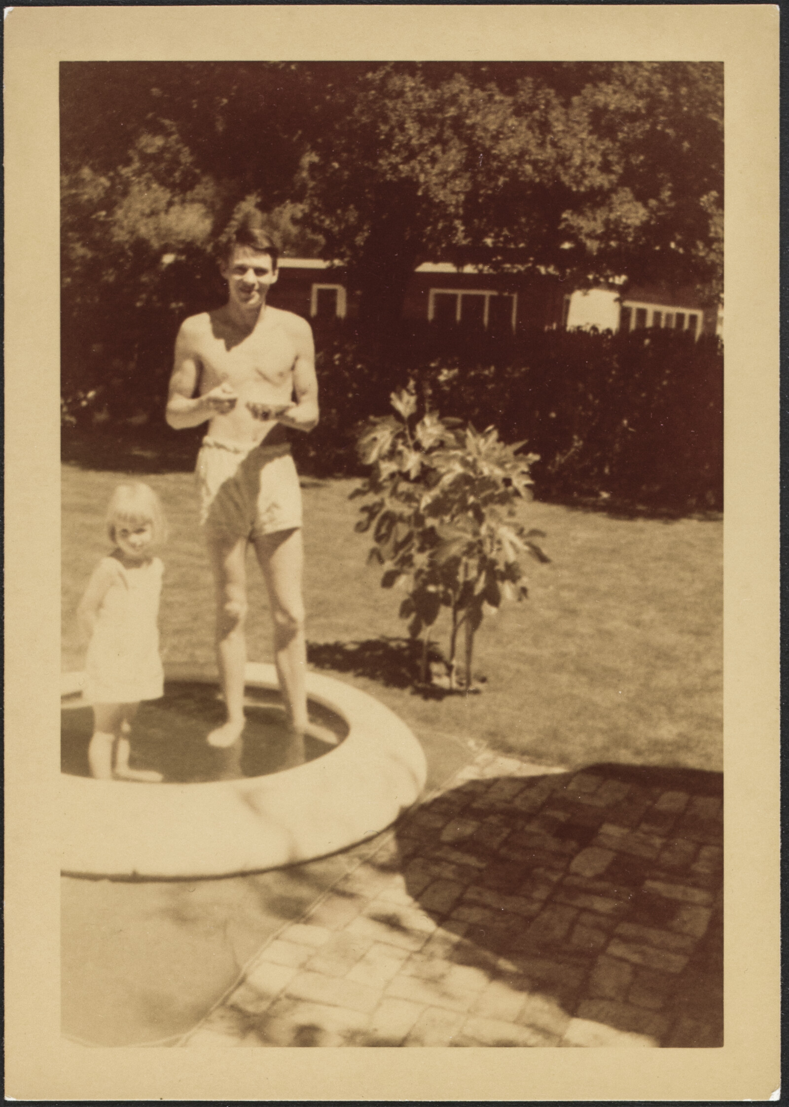 Richard and Phyllis Diebenkorn Family Photographs